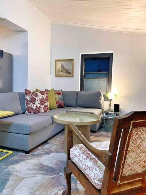 The Town House - Lower Knysna Central Экстерьер фото